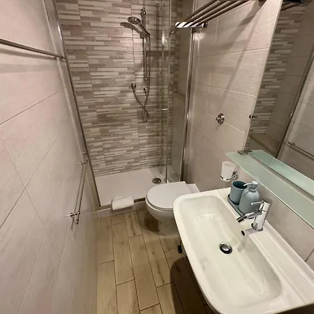Cozy In Trastevere Apartment Rom